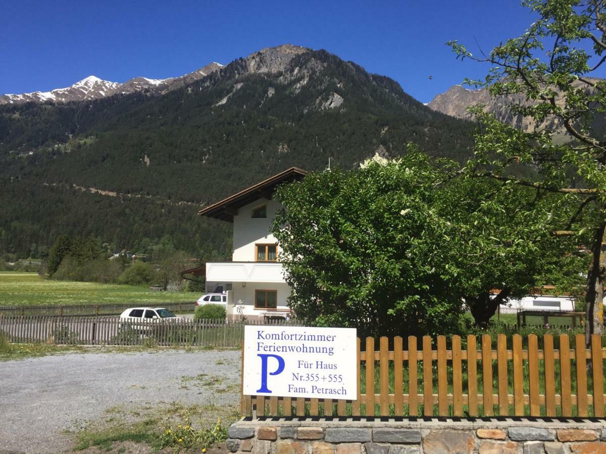 Haus-Nummer 355 Bei Renate & Roland Pfunds Exterior foto